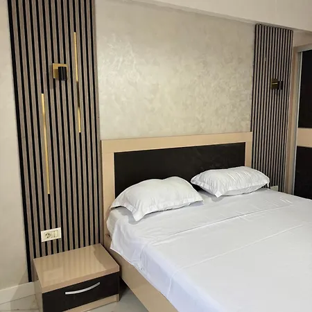 Apartment Elegance *