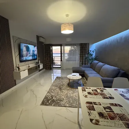 Apartment Elegance Mamaia