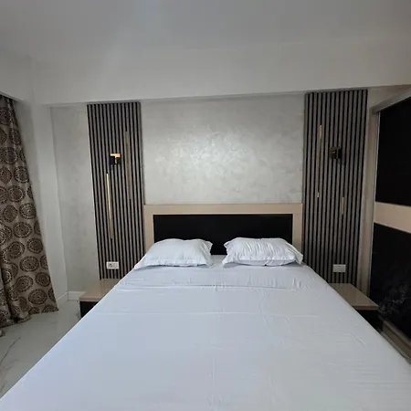 Elegance Apartamento *